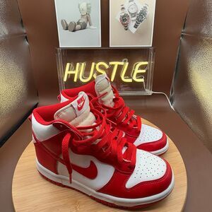 Nike Dunk High (GS) ‘Championship Red’ White/Red Sz 4.5Y
